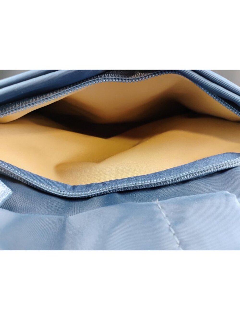 All In Motion Lightweight Blue Backpack With Gold Interior - Picture 8 of 10
